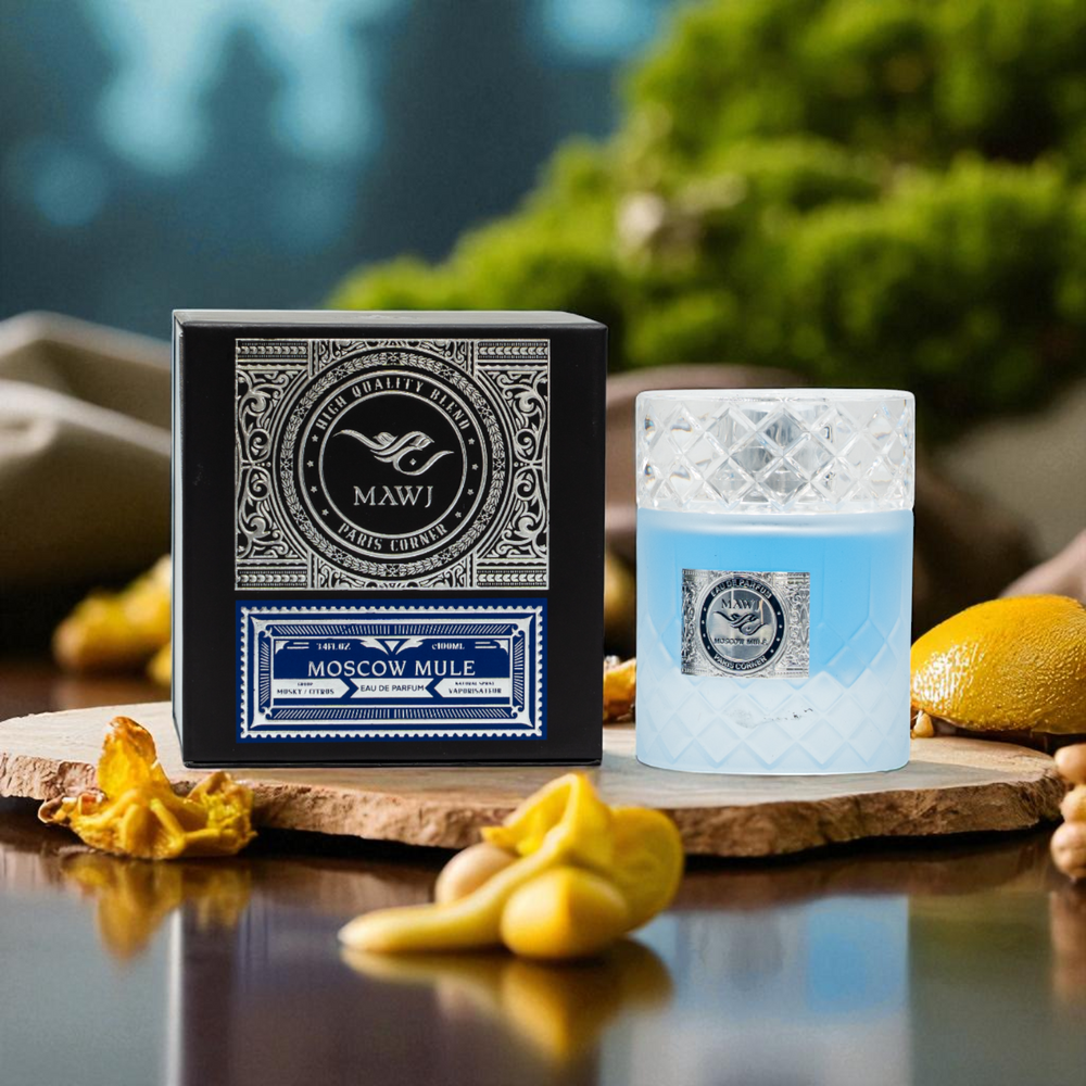 Perfume Arabe Luxury Essence con sus siguientes ingredientes y notas: FAMILIA OLFATIVA: Terroso y Cítrico
NOTAS DE SALIDA: Limón, Jengibre, Bergamota
NOTAS DE CORAZÓN: Herbáceo, Ciprés, Menta
NOTAS DE FONDO: Ozónico (Brisa Marina), Ámbar, Musgo